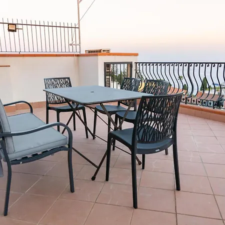Holidays House Irma