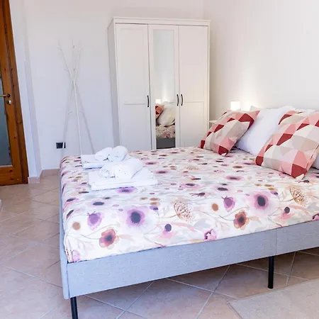 Holidays House Irma Apartmán