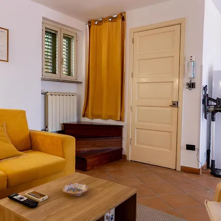 Apartmán Holidays House Irma *